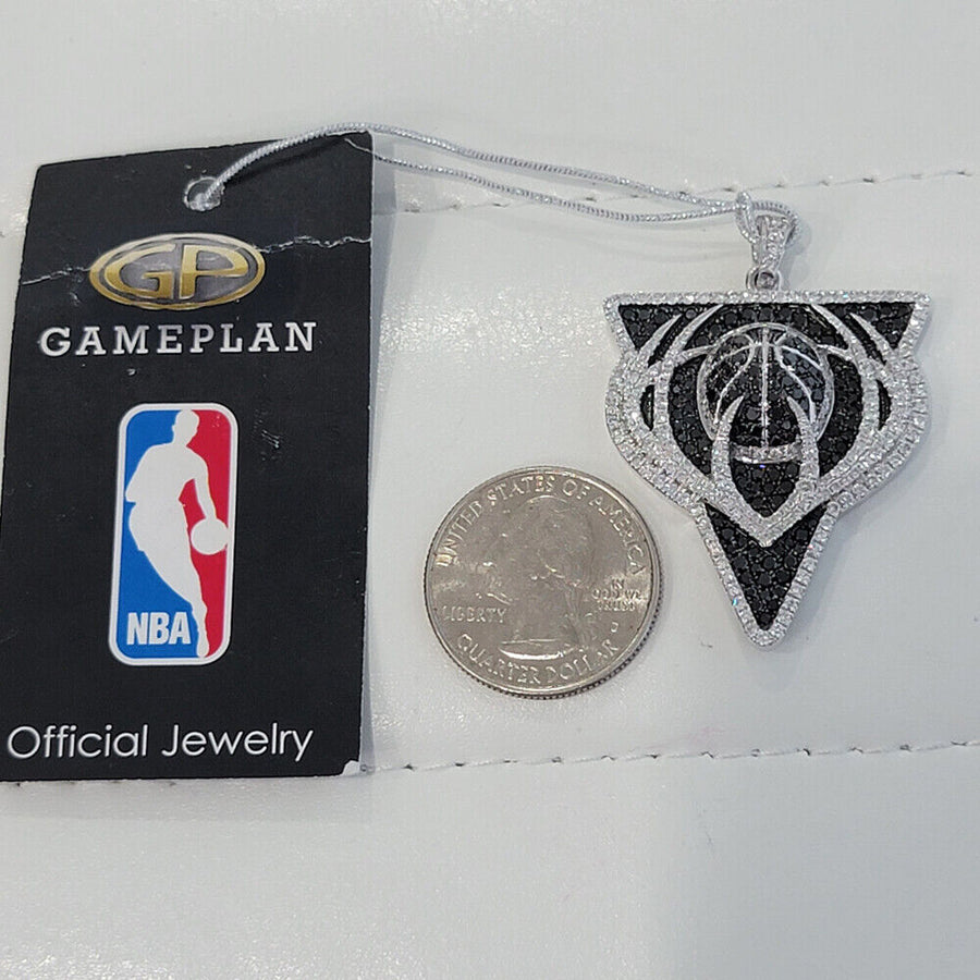 Official Licensed NBA DIAMOND Milwaukee Bucks 14k Gold Team Pendant by Gameplan