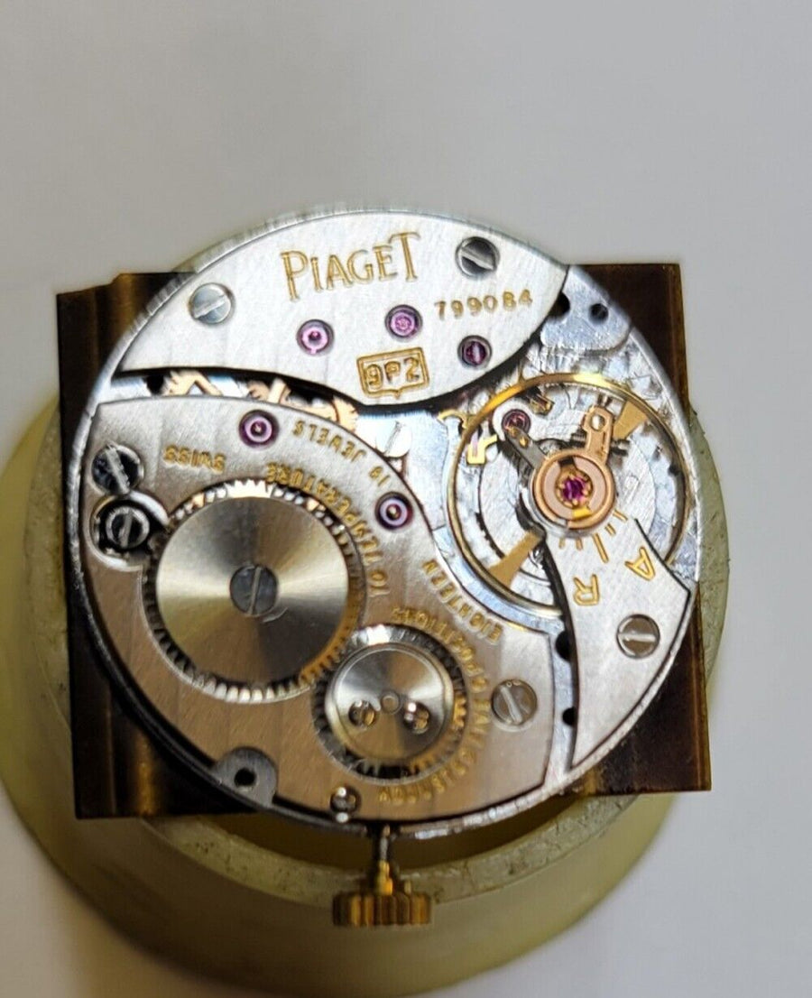 Unisex Piaget Protoc0le 25mm 18k Gold Slim Dress Watch 1970s, all original RA295